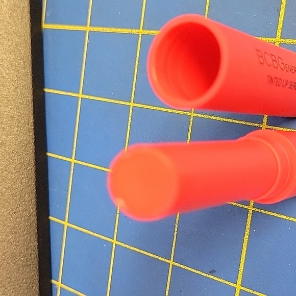 BCBGeneration Lip Serum New - Picture 2 of 3